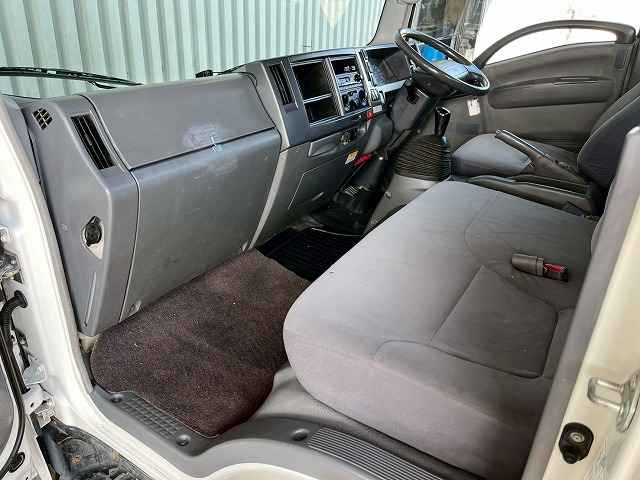 5段ラジコン★ワイド×ロング★3トン積載★6速マニュアル|中古トラックの販売・買取・査定のアイナビ