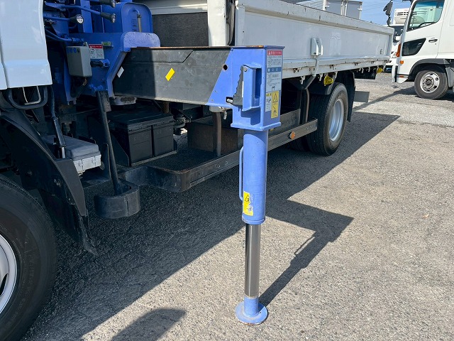 5段ラジコン★ワイド×ロング★3トン積載★6速マニュアル|中古トラックの販売・買取・査定のアイナビ