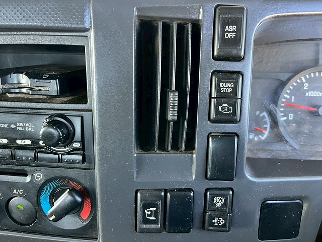 5段ラジコン★ワイド×ロング★3トン積載★6速マニュアル|中古トラックの販売・買取・査定のアイナビ