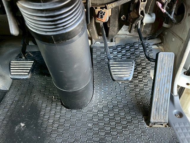 5段ラジコン★ワイド×ロング★3トン積載★6速マニュアル|中古トラックの販売・買取・査定のアイナビ