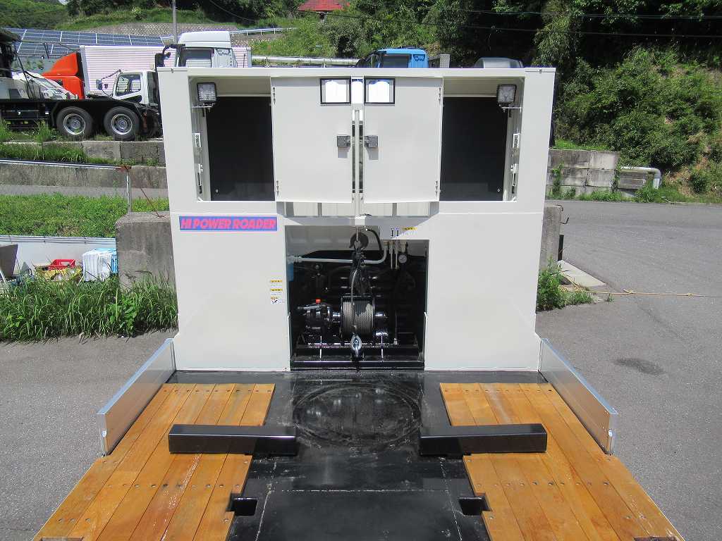 四国車体 ウィンチ Rエアサス 自動あゆみ 380PS 7速|中古トラックの販売・買取・査定のアイナビ