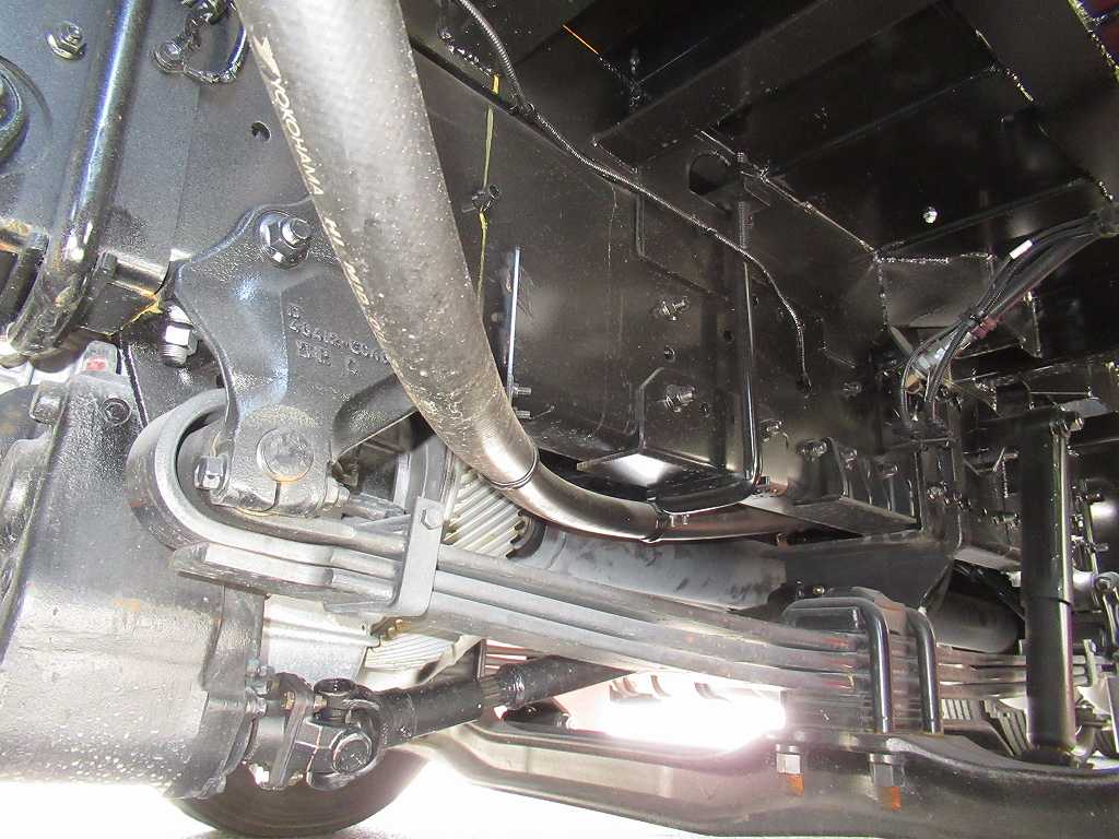 四国車体 ウィンチ Rエアサス 自動あゆみ 380PS 7速|中古トラックの販売・買取・査定のアイナビ