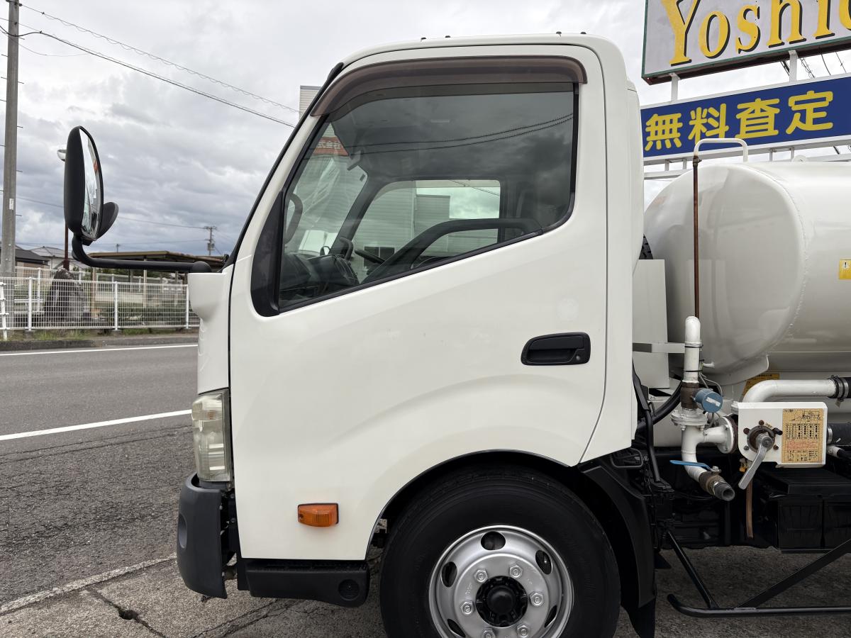 H24デュトロ 散水車|中古トラックの販売・買取・査定のアイナビ