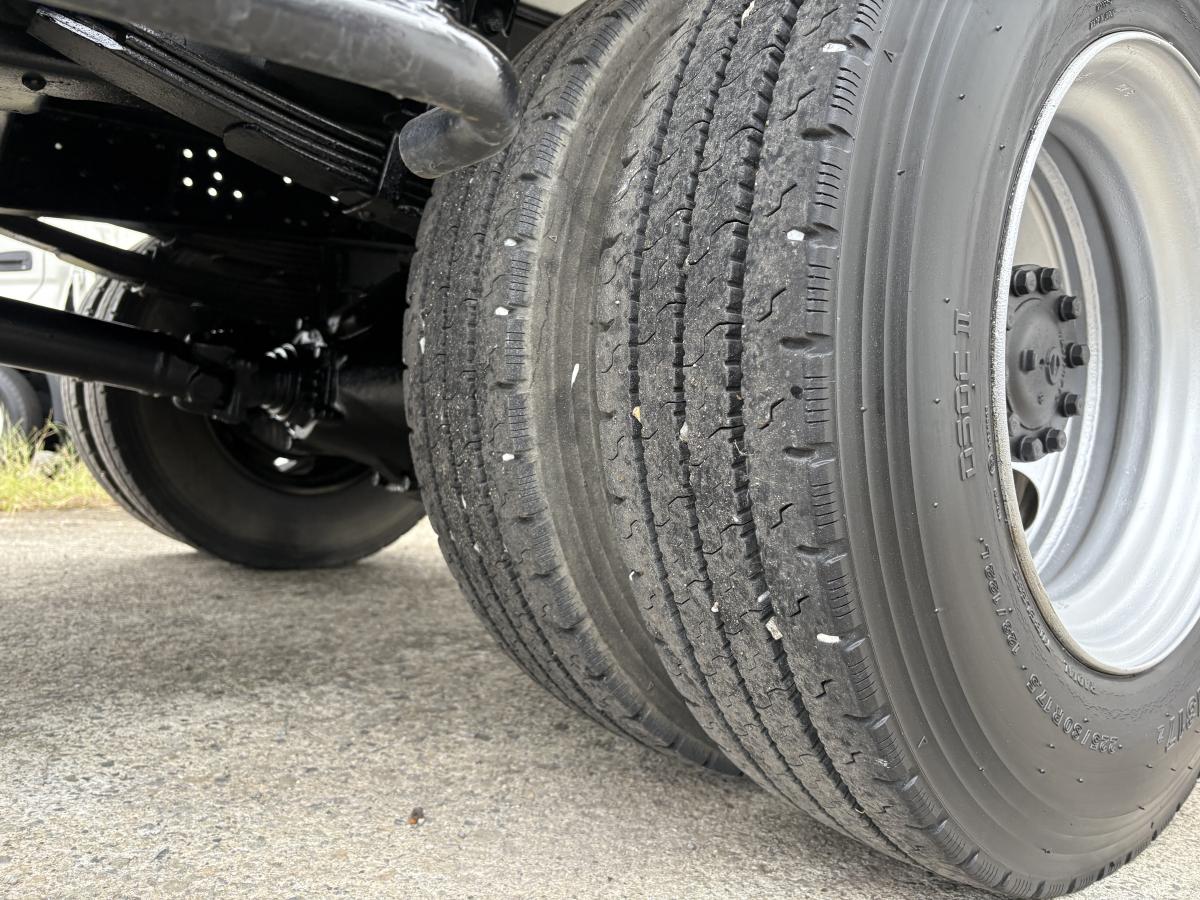 H24デュトロ 散水車|中古トラックの販売・買取・査定のアイナビ