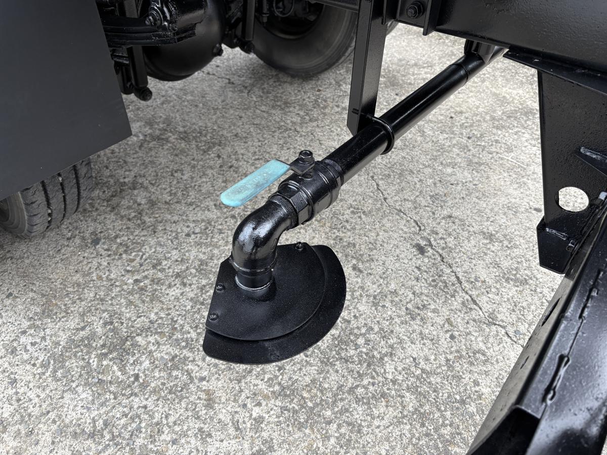 H24デュトロ 散水車|中古トラックの販売・買取・査定のアイナビ