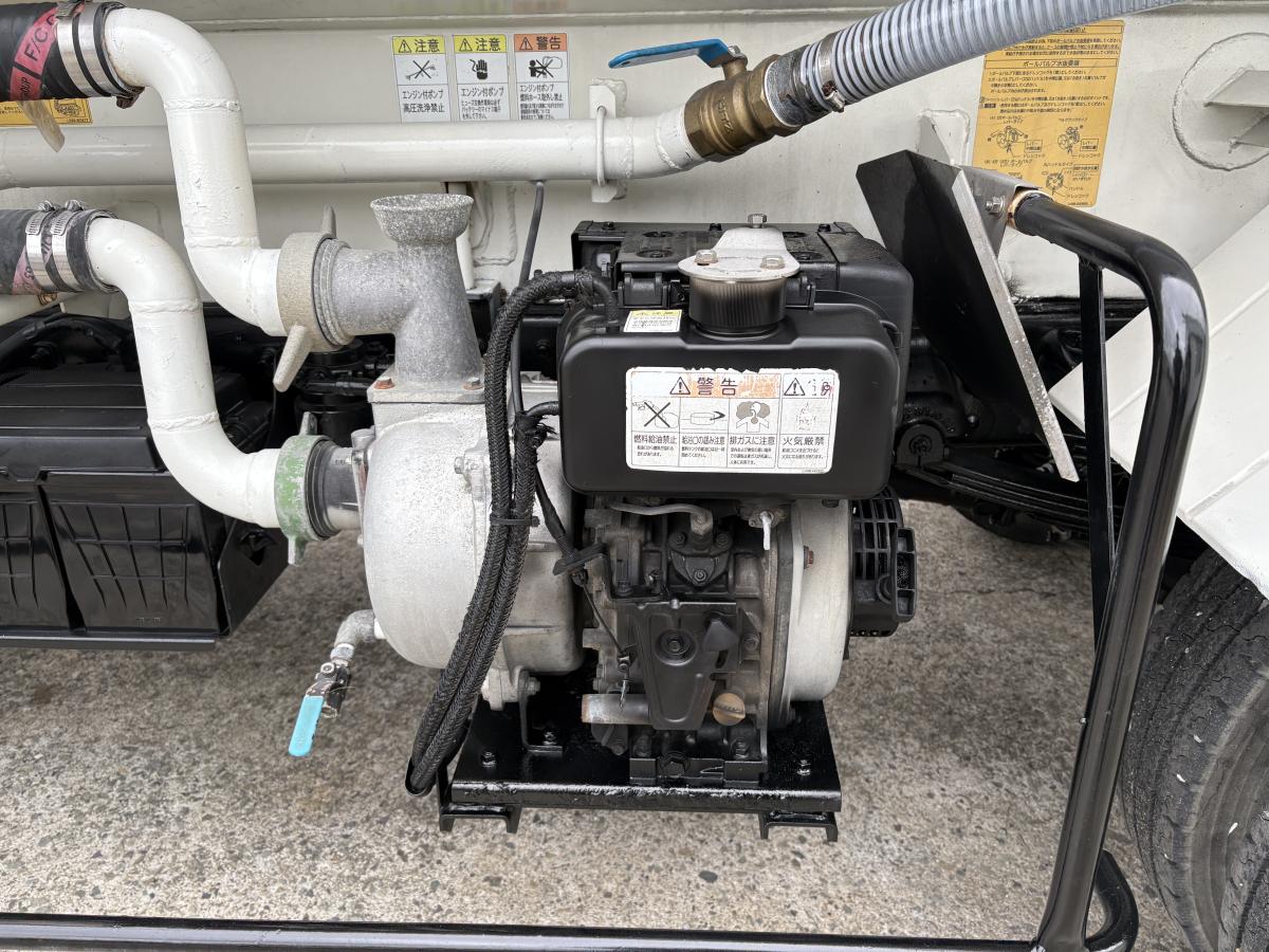 H24デュトロ 散水車|中古トラックの販売・買取・査定のアイナビ