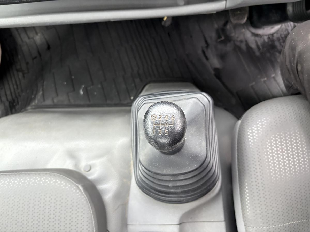 H24デュトロ 散水車|中古トラックの販売・買取・査定のアイナビ