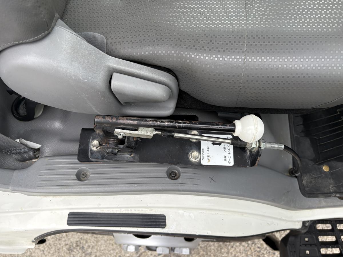 H24デュトロ 散水車|中古トラックの販売・買取・査定のアイナビ