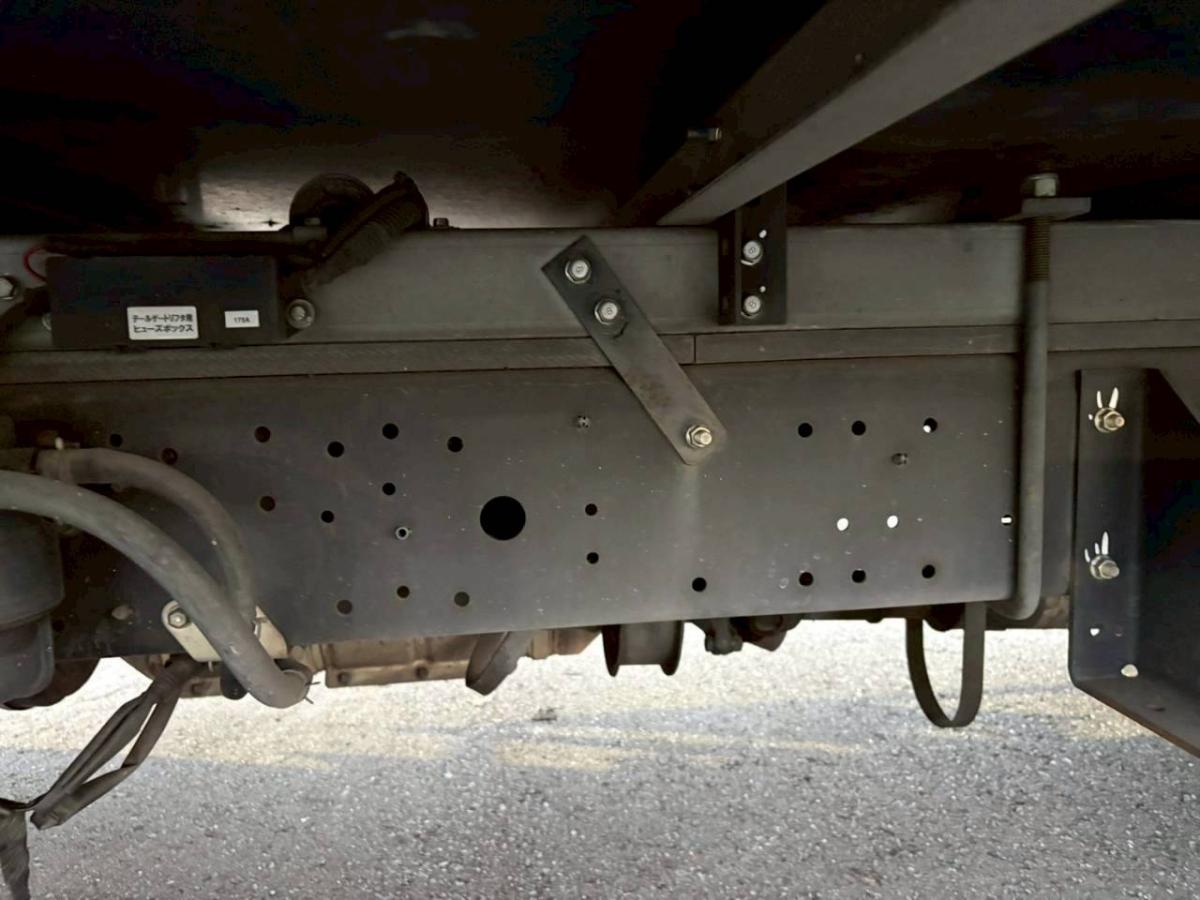 ワイドロング東プレ低温パワーゲート付きAT|中古トラックの販売・買取・査定のアイナビ