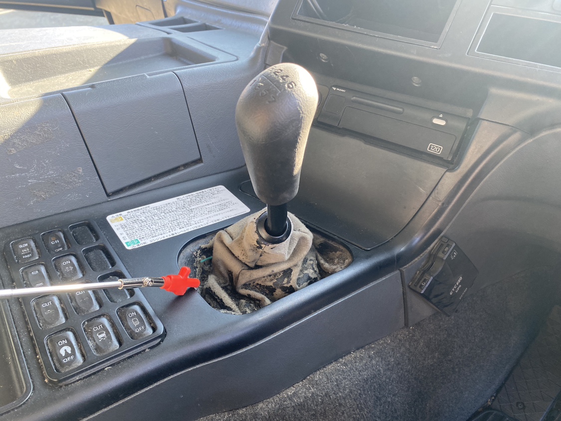 H28年式、スーパーグレート、ハイルーフトラクタ、車検付|中古トラックの販売・買取・査定のアイナビ