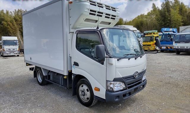 H29年 ダイナ冷蔵冷凍|中古トラックの販売・買取・査定のアイナビ