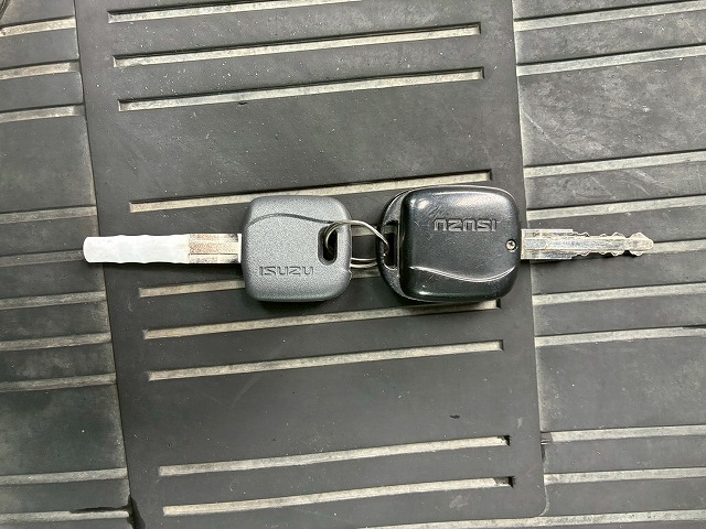 保証対象車両超ロング6速MT4JZ1150馬力2t3t6t|中古トラックの販売・買取・査定のアイナビ