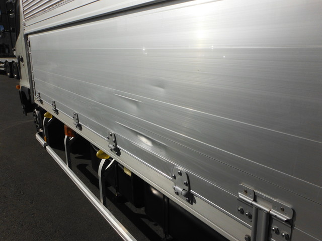 日野2PG-FD2ABGアルミウィング4tワイド|中古トラックの販売・買取・査定のアイナビ