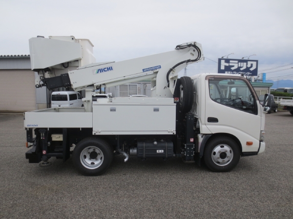日野デュトロ高所作業車|中古トラックの販売・買取・査定のアイナビ