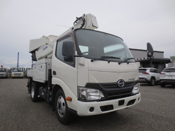 日野デュトロ高所作業車|中古トラックの販売・買取・査定のアイナビ