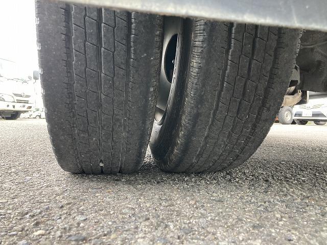 日野 平ボディ デュトロ|中古トラックの販売・買取・査定のアイナビ