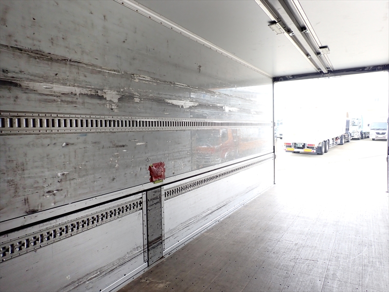 【351345】|中古トラックの販売・買取・査定のアイナビ