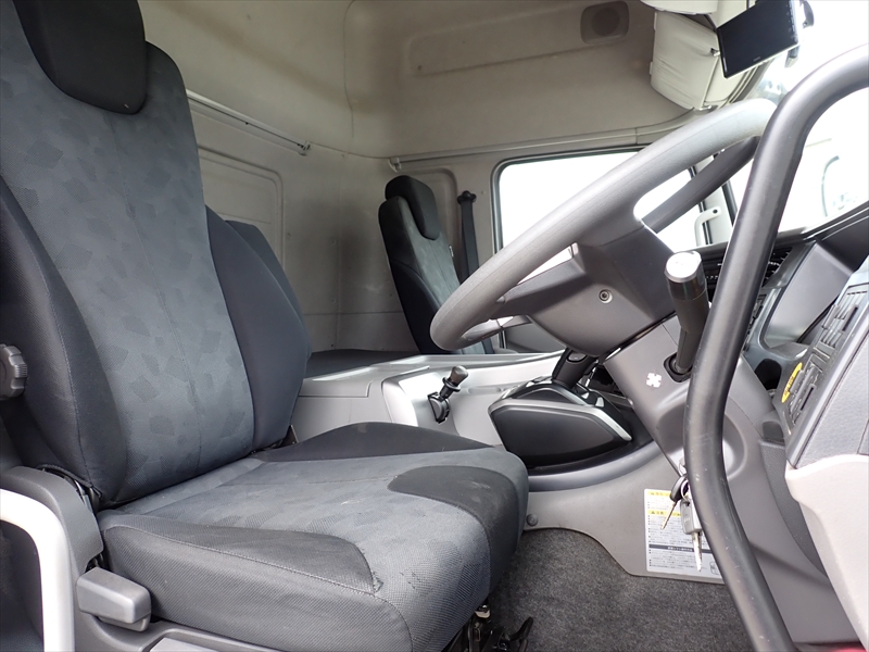 【351345】|中古トラックの販売・買取・査定のアイナビ