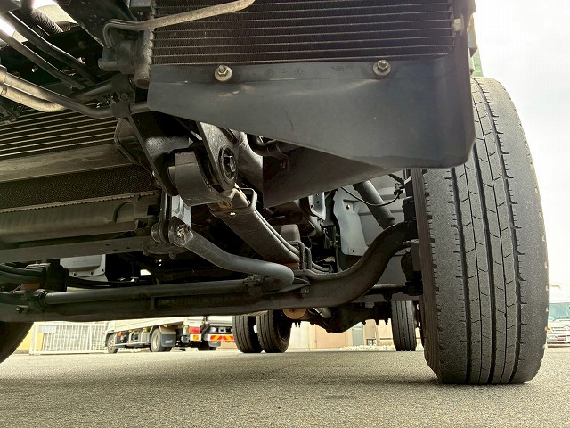 ワイドロング4トン積載5速MTマニュアル3t4t|中古トラックの販売・買取・査定のアイナビ