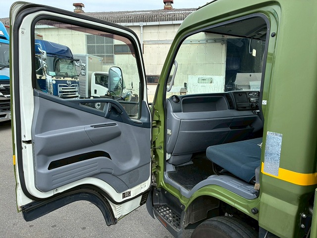 ワイドロング4トン積載5速MTマニュアル3t4t|中古トラックの販売・買取・査定のアイナビ