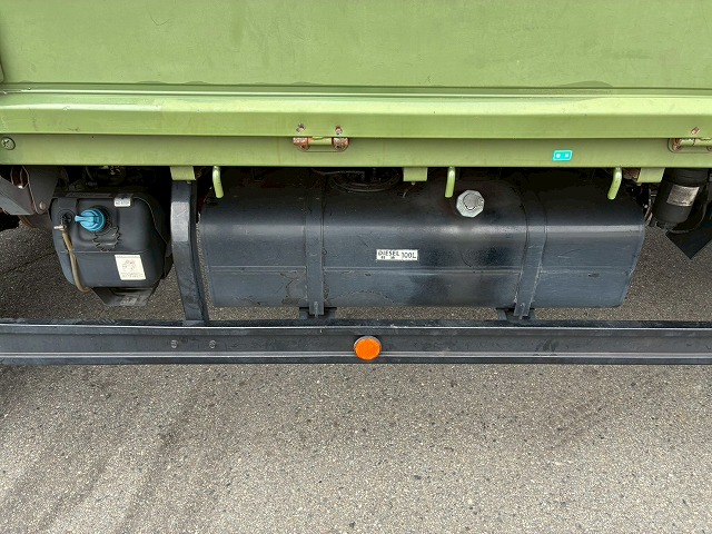 ワイドロング4トン積載5速MTマニュアル3t4t|中古トラックの販売・買取・査定のアイナビ