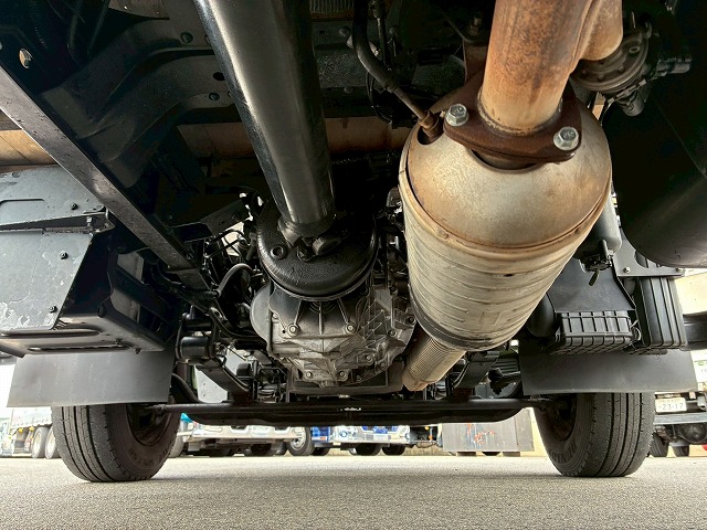 ワイドロング4トン積載5速MTマニュアル3t4t|中古トラックの販売・買取・査定のアイナビ