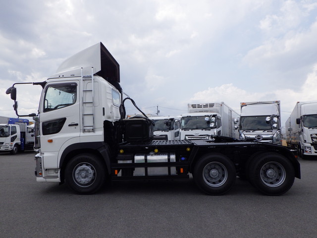 日野2DG-SS1EKHAWヘッド2デフ第5輪荷重18t|中古トラックの販売・買取・査定のアイナビ