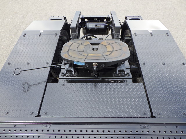 日野2DG-SS1EKHAWヘッド2デフ第5輪荷重18t|中古トラックの販売・買取・査定のアイナビ