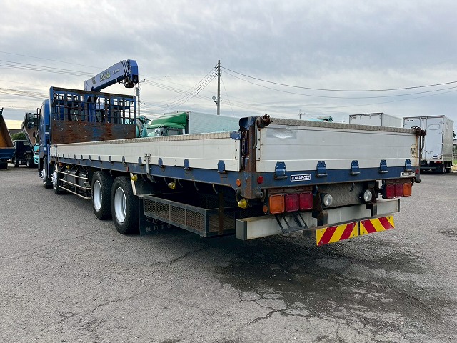 4段ラジコン★4軸低床2デフ★後輪エアサス★12.3トン積載!|中古トラックの販売・買取・査定のアイナビ