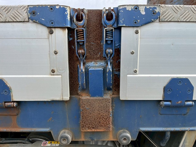 4段ラジコン★4軸低床2デフ★後輪エアサス★12.3トン積載!|中古トラックの販売・買取・査定のアイナビ