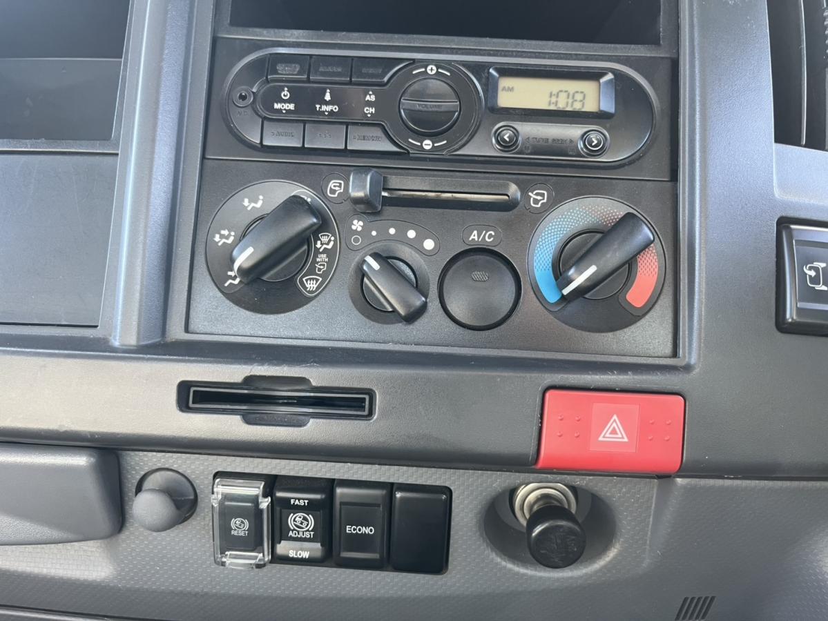 平成27年エルフワイドロング平ボディー4WD外装仕上げ済|中古トラックの販売・買取・査定のアイナビ