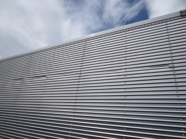 いすゞフォワードドライバンゲート付|中古トラックの販売・買取・査定のアイナビ