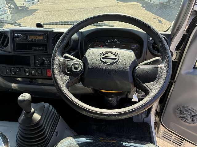 日野 平ボディ デュトロ|中古トラックの販売・買取・査定のアイナビ