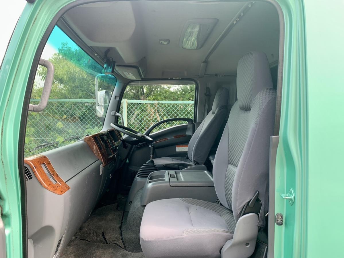 フォワード H28年式TKG-FRR90T2ワイドベット付6M/Tエアサスウイング|中古トラックの販売・買取・査定のアイナビ