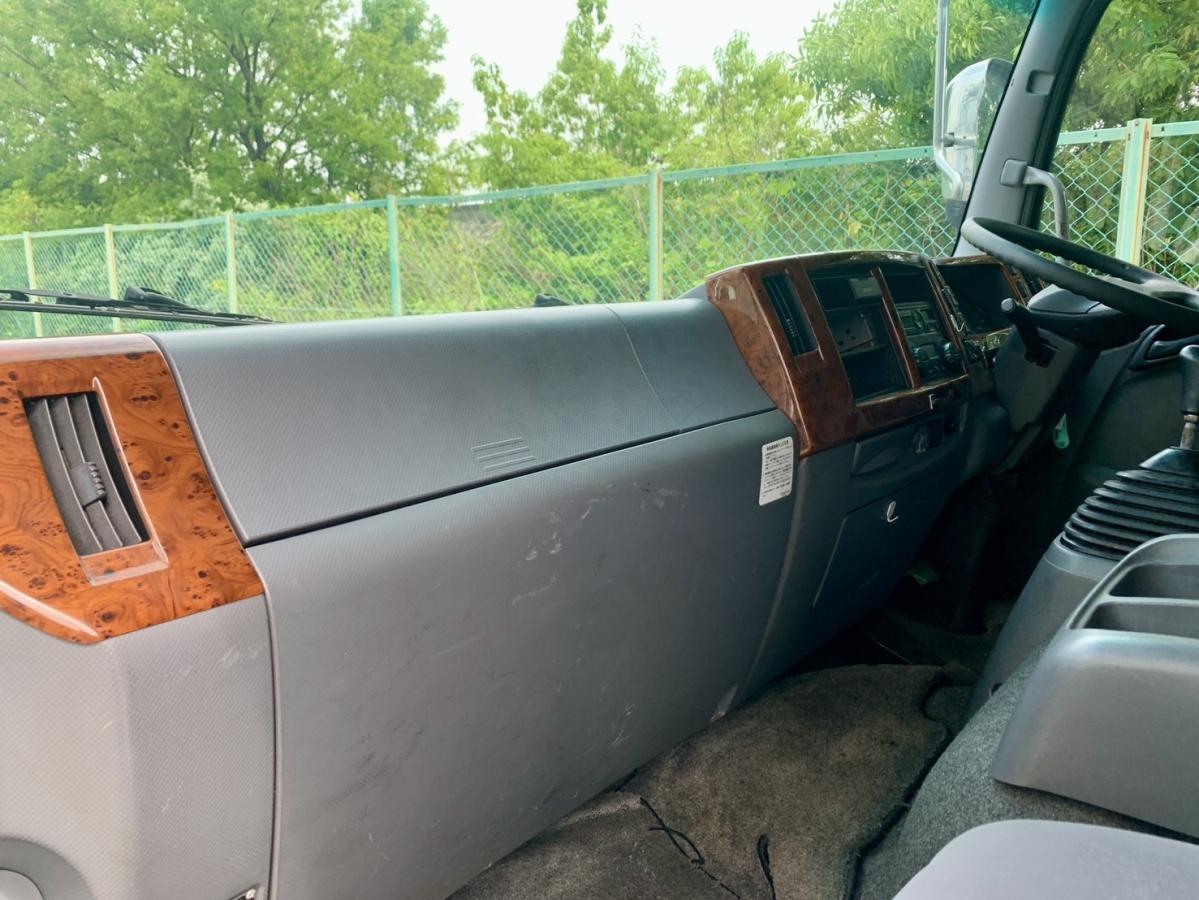 フォワード H28年式TKG-FRR90T2ワイドベット付6M/Tエアサスウイング|中古トラックの販売・買取・査定のアイナビ