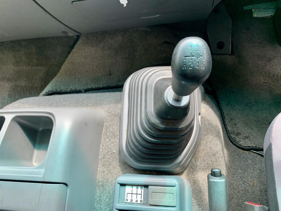 フォワード H28年式TKG-FRR90T2ワイドベット付6M/Tエアサスウイング|中古トラックの販売・買取・査定のアイナビ