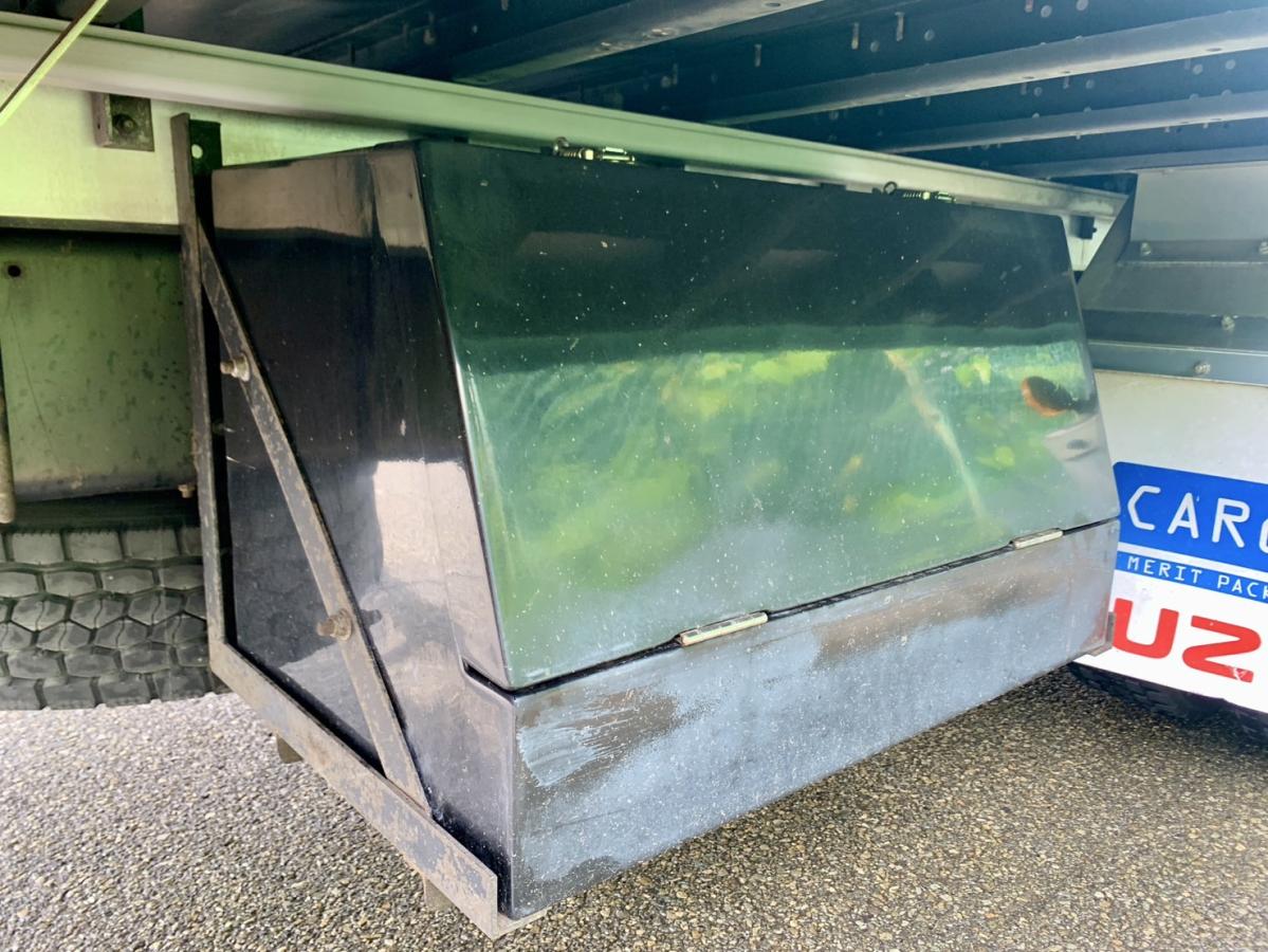 フォワード H28年式TKG-FRR90T2ワイドベット付6M/Tエアサスウイング|中古トラックの販売・買取・査定のアイナビ