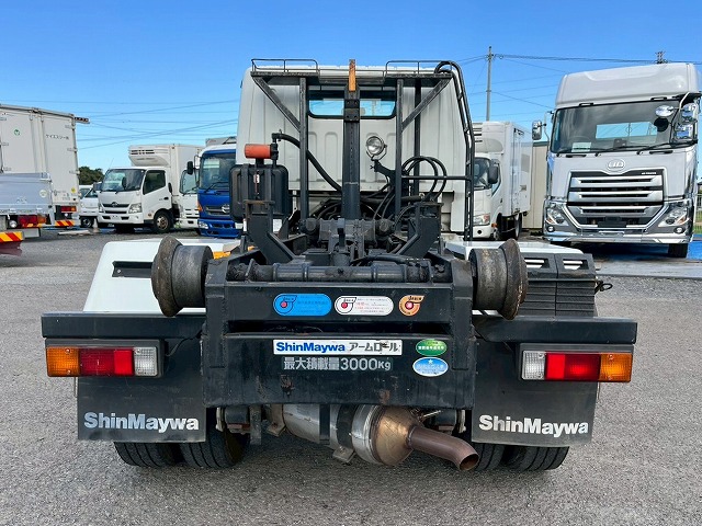 カスタム★新明和アームロール★ツインホイスト★3トン積載|中古トラックの販売・買取・査定のアイナビ