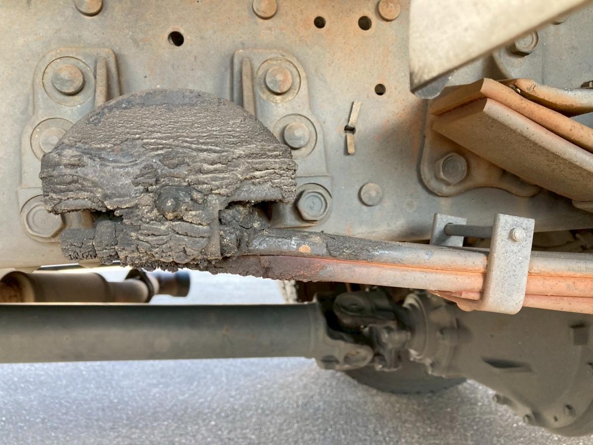 冷蔵冷凍車3.05トン積載低温格納PG6200ボディ左サイド扉|中古トラックの販売・買取・査定のアイナビ