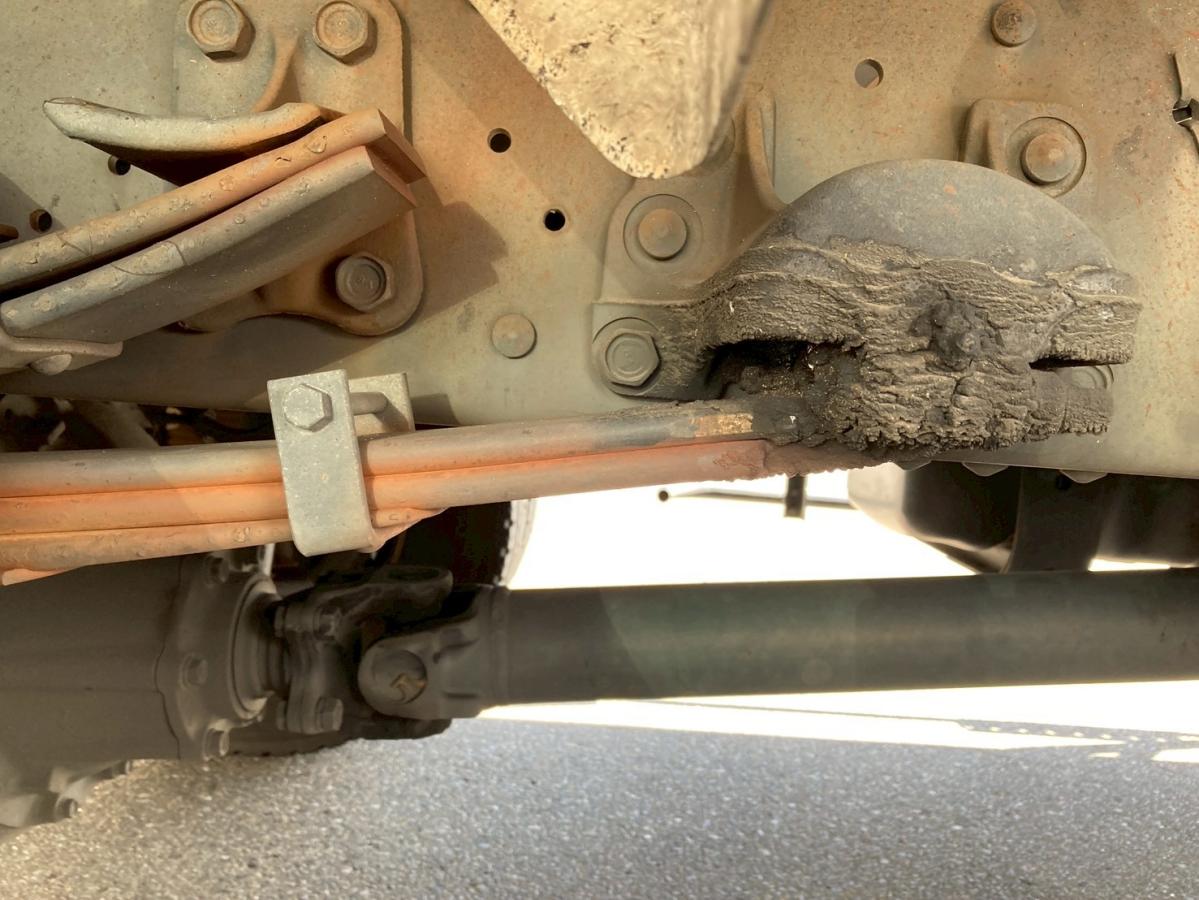 冷蔵冷凍車3.05トン積載低温格納PG6200ボディ左サイド扉|中古トラックの販売・買取・査定のアイナビ