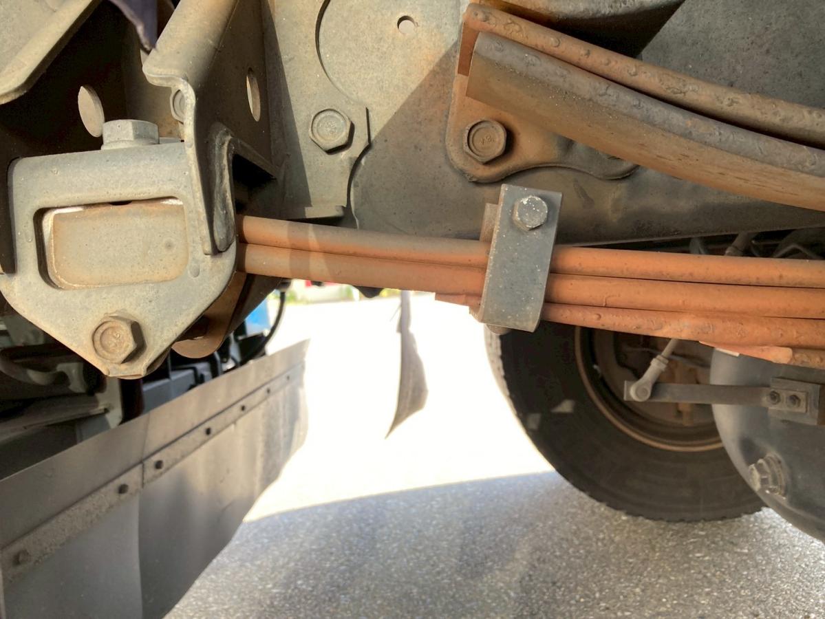 冷蔵冷凍車3.05トン積載低温格納PG6200ボディ左サイド扉|中古トラックの販売・買取・査定のアイナビ