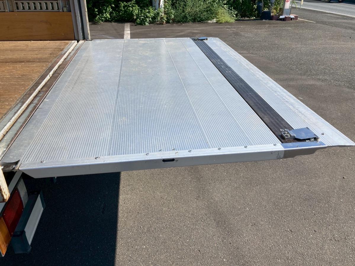 アルミバンワイド超ロング跳上PGラッシング3段スムーサー|中古トラックの販売・買取・査定のアイナビ