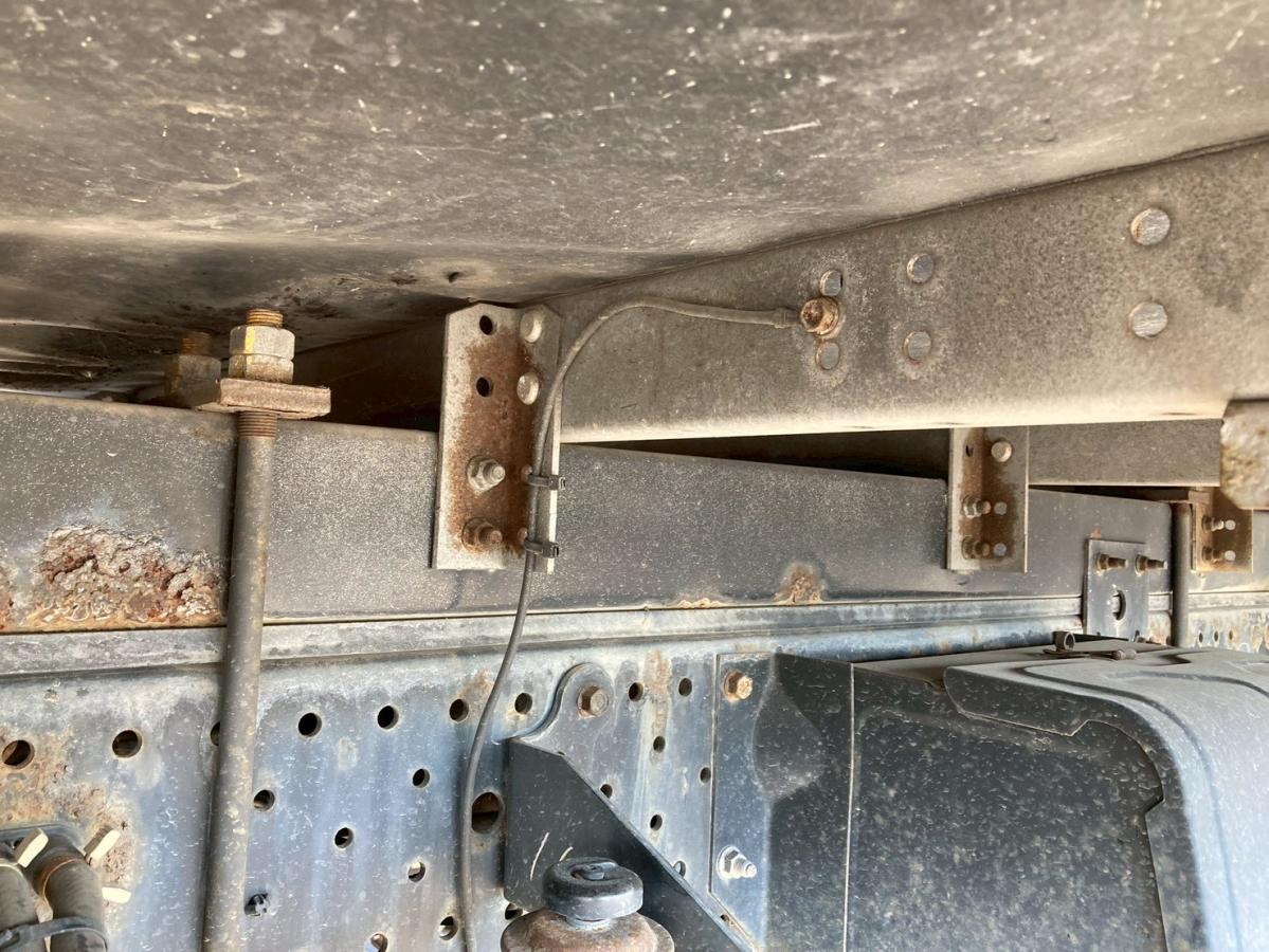 アルミバンワイド超ロング跳上PGラッシング3段スムーサー|中古トラックの販売・買取・査定のアイナビ