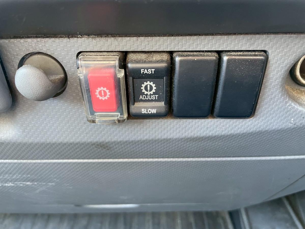 アルミバンワイド超ロング跳上PGラッシング3段スムーサー|中古トラックの販売・買取・査定のアイナビ