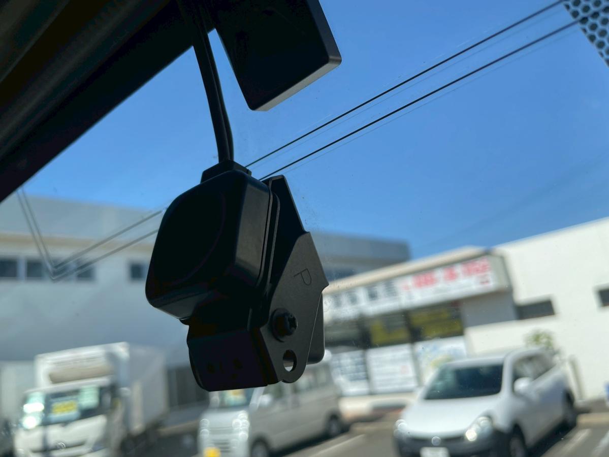 アルミバンワイド超ロング跳上PGラッシング3段スムーサー|中古トラックの販売・買取・査定のアイナビ