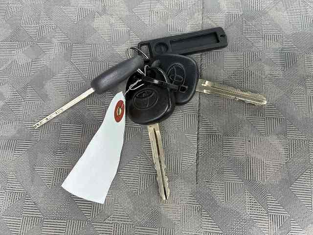 トヨタ Wキャブ トヨエース|中古トラックの販売・買取・査定のアイナビ