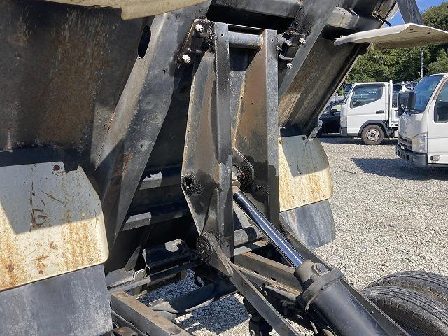 日野 ダンプ デュトロ|中古トラックの販売・買取・査定のアイナビ