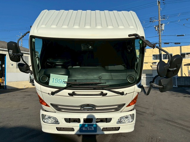 パネルバンセミワイドベッドレス日本フルハーフラッシング|中古トラックの販売・買取・査定のアイナビ