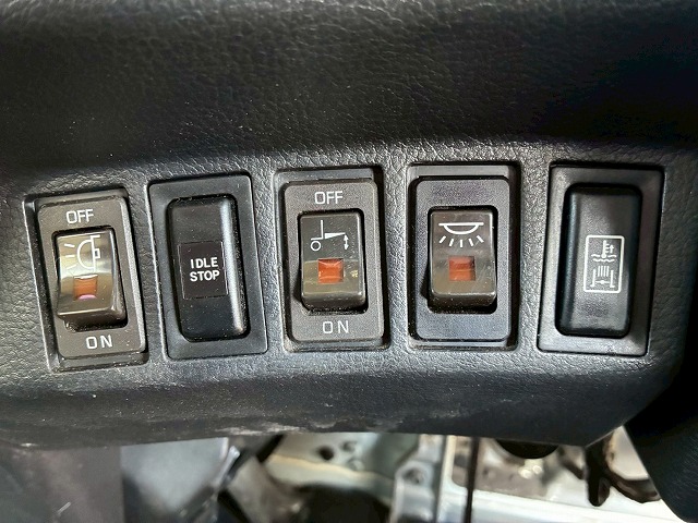 パネルバンセミワイドベッドレス日本フルハーフラッシング|中古トラックの販売・買取・査定のアイナビ