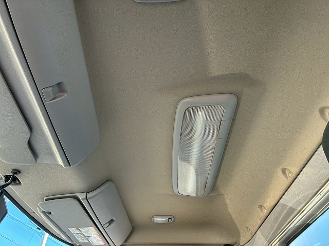 パネルバンセミワイドベッドレス日本フルハーフラッシング|中古トラックの販売・買取・査定のアイナビ